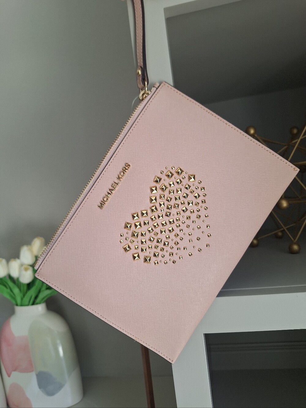 NWT authentic Michael Kors heart xl zip wristlet Light Pink